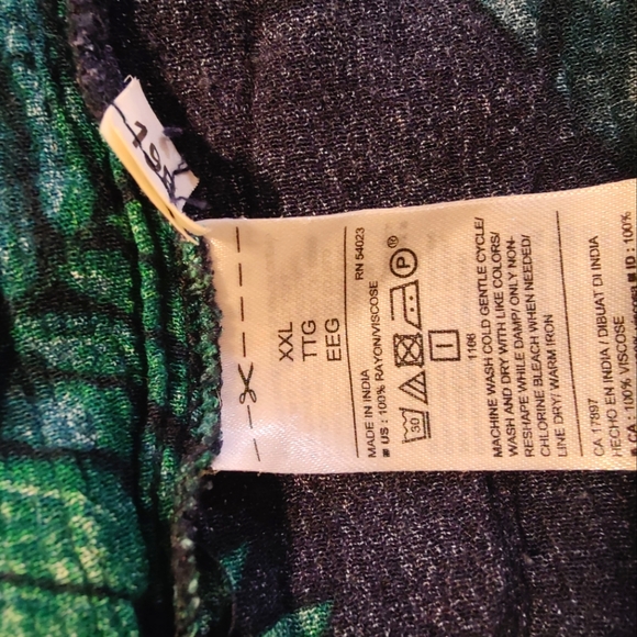 DONATED! Old navy tropical print boho top - Picture 4 of 7